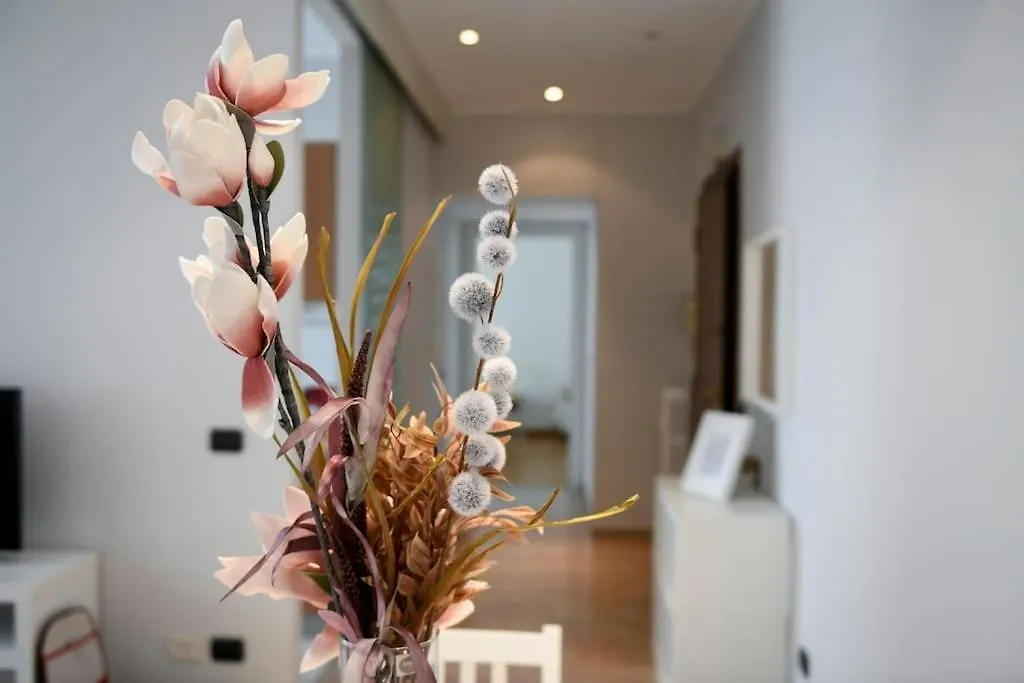 Peaceful Hideaway Apartment Rome Italy
